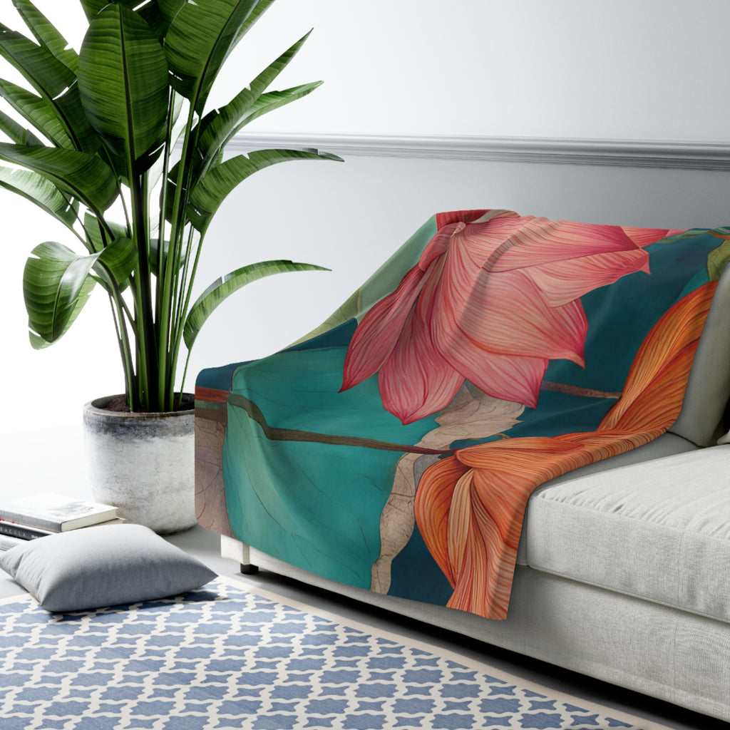 Lotus Flower Sherpa Fleece Blanket, Cozy Gift for Home, Floral Design Throw, Warm Blanket for Couch, Lightweight Blanket Design